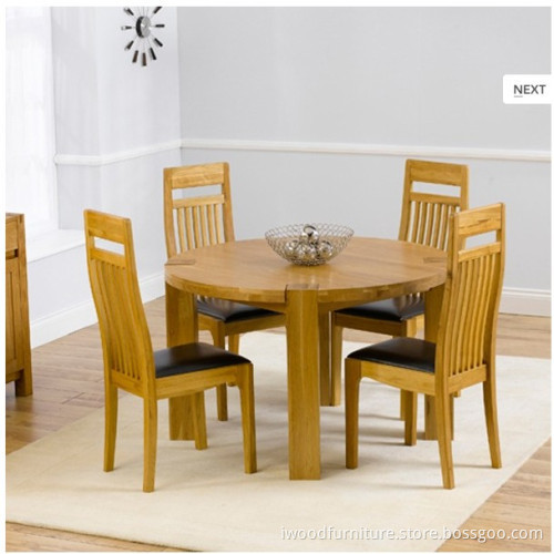 Round Dining Table with Four Monte Chairs